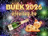 Színes tűzijáték pezsgősüveggel és mosolygó porcelán kismalaccal, BÚÉK 2026 ufovilag.hu felirattal